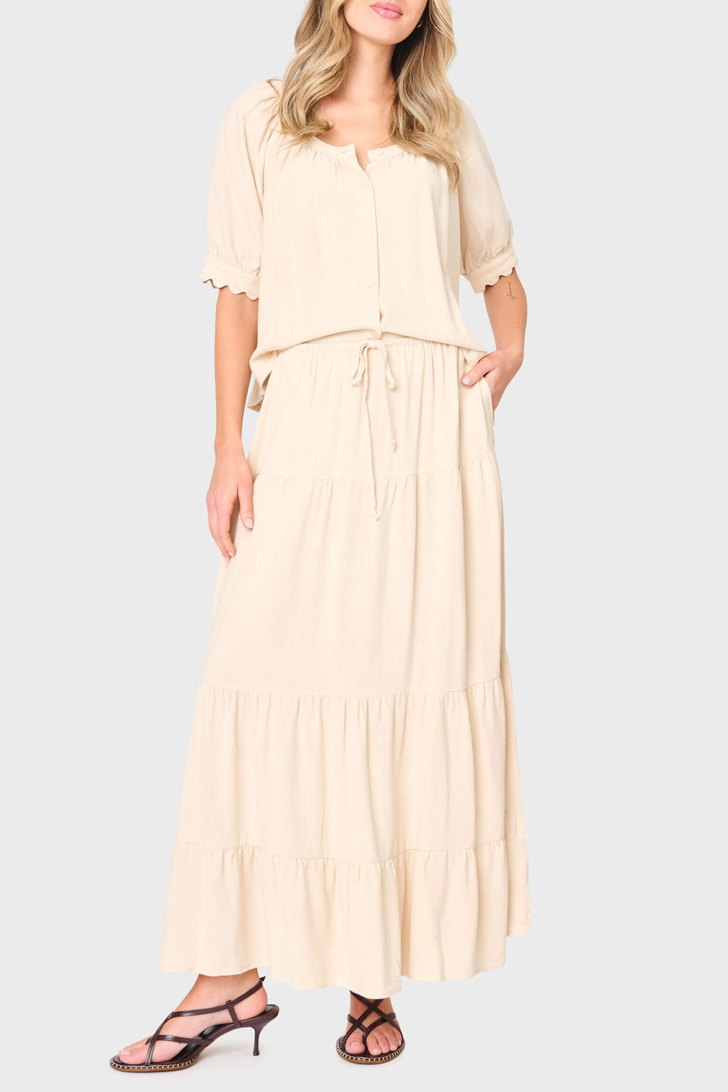 Lily Scallop Puff Sleeve Linen Top